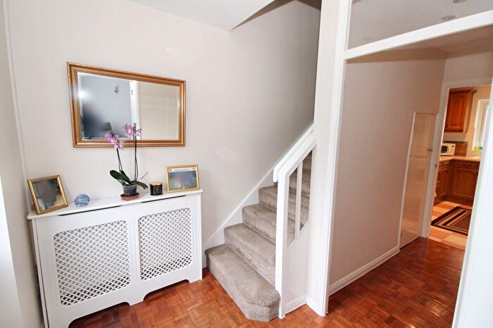 3 Bedroom End Of Terrace House For Sale In Firs Close, Hazlemere, High Wycombe, HP15