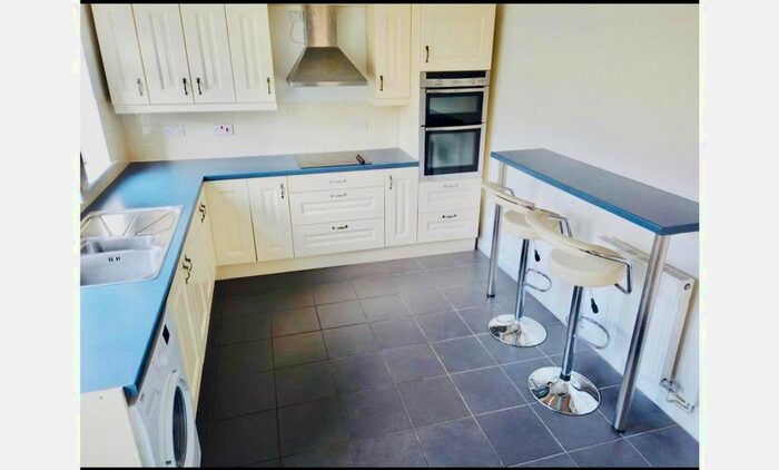 3 Bedroom Property To Rent In Sinclair Gardens, Ketley, Telford, TF1