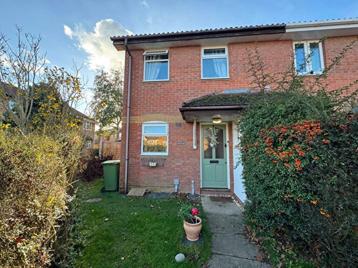 3 Bedroom Semi-Detached House For Sale In Amsterdam Way, Dereham, NR19