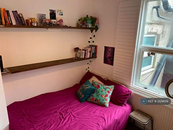 2 Bedroom Flat To Rent In Antill Road, London, N15