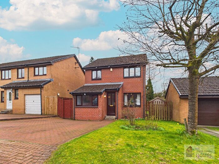 4 Bedroom Detached House For Sale In Macneil Drive, Stewartfield, East Kilbride, G74