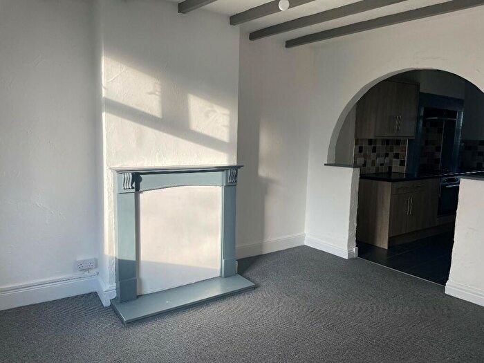 1 Bedroom Flat To Rent In High Street, Heanor, Derbyshire, DE75
