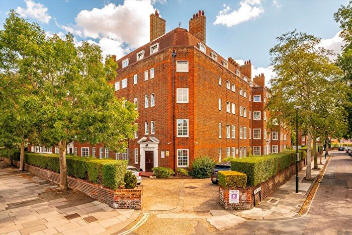 2 Bedroom Flat For Sale In Richmond Road, Twickenham, TW1