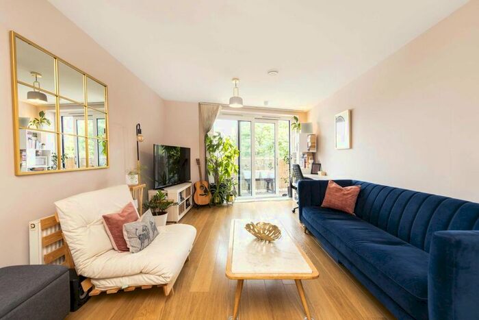 1 Bedroom Flat To Rent In Wick Lane, London, E3