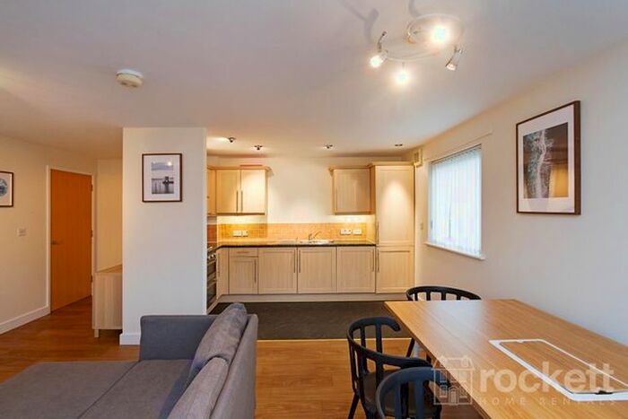 1 Bedroom Flat To Rent In Trinity Court, London Road, Newcastle Under Lyme, Staffordshire, ST5