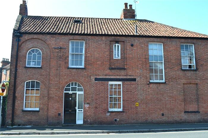 2 Bedroom Flat To Rent In Friarn Street, Bridgwater, TA6