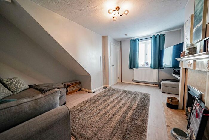 2 Bedroom End Terrace House For Sale In Glebelands Road, Leicester, Leicestershire, LE4