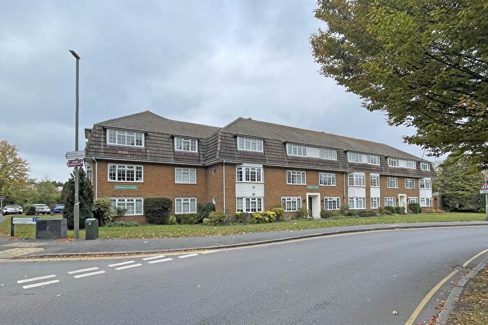 2 Bedroom Flat To Rent In Chessington Road, Ewell Village, KT17