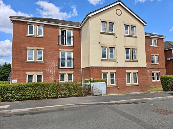 2 Bedroom Flat To Rent In Blue Cedar Drive, Streetly, Sutton Coldfield, B74