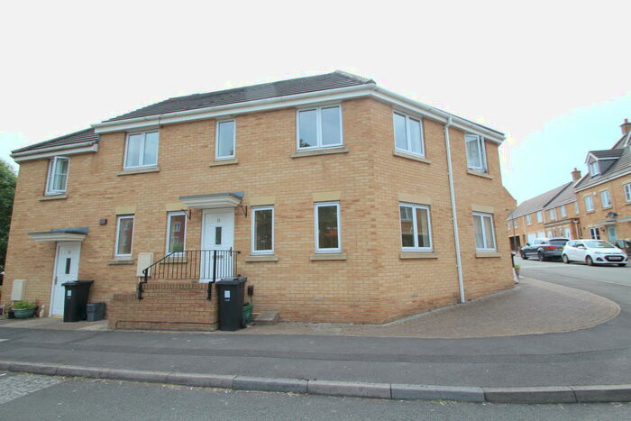 3 Bedroom House To Rent In Orchard Gate, Bradley Stoke, Bristol, BS32
