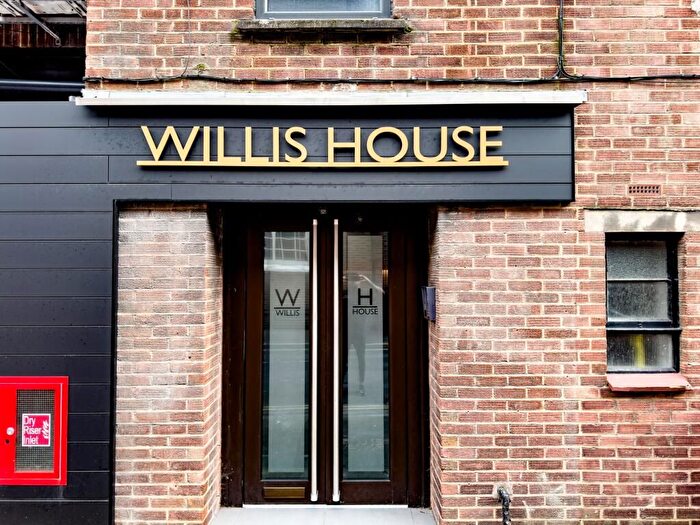 Studio To Rent In Willis Road, Portsmouth, PO1