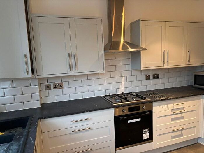 2 Bedroom Detached House To Rent In Heath Park Road, Romford, London, RM2