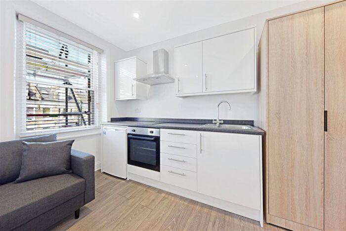 1 Bedroom Flat To Rent In Stanwick Road, West Kensington, W14