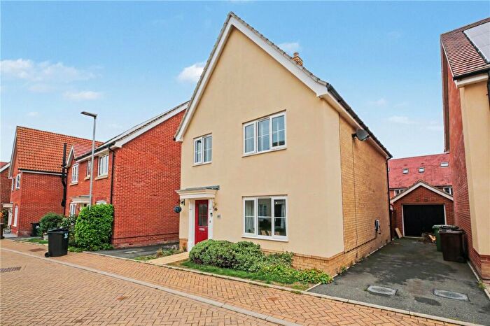 4 Bedroom Detached House For Sale In Bee Orchid Way, Tharston, Norwich, Norfolk, NR15