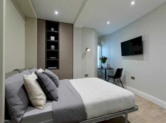 Studio To Rent In Emperor's Gate, London, SW7