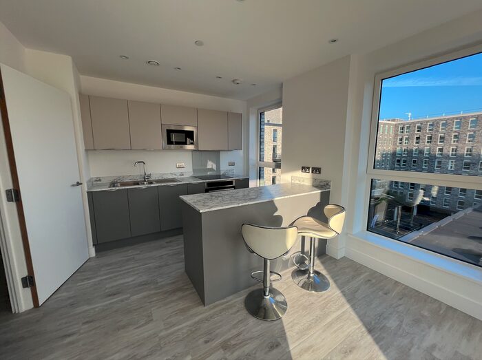 2 Bedroom Flat To Rent In Islington Stree, Salford, Manchester, M3