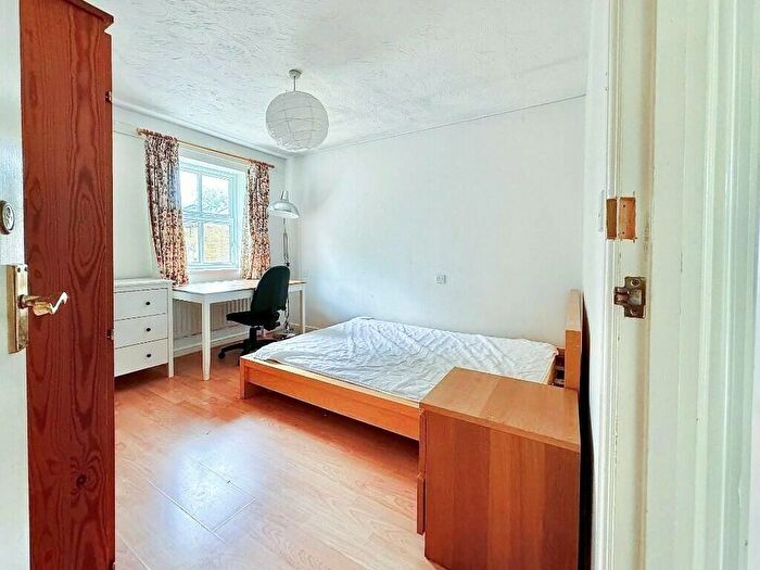 4 Bedroom Terraced House To Rent In Jellicoe Avenue, Bristol, BS16