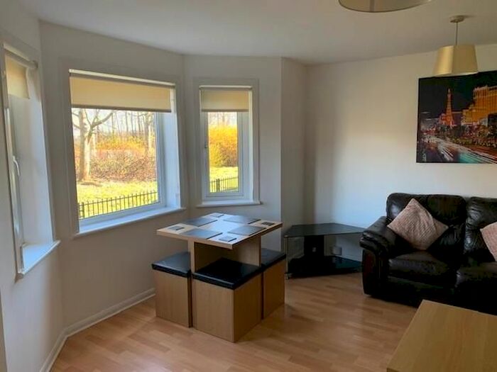 1 Bedroom Flat To Rent In Robson Grove, Glasgow, G42