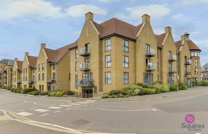 2 Bedroom Flat To Rent In Royal Engineers Way, Mill Hill East, NW7