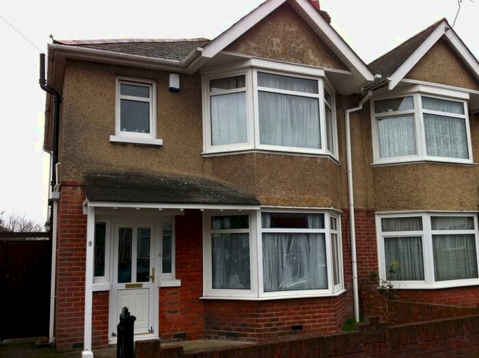 5 Bedroom House To Rent In Sherborne Road, Highfield, Southampton, SO17