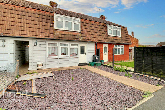 3 Bedroom Terraced House For Sale In Lake Walk, Clacton-On-Sea, CO15
