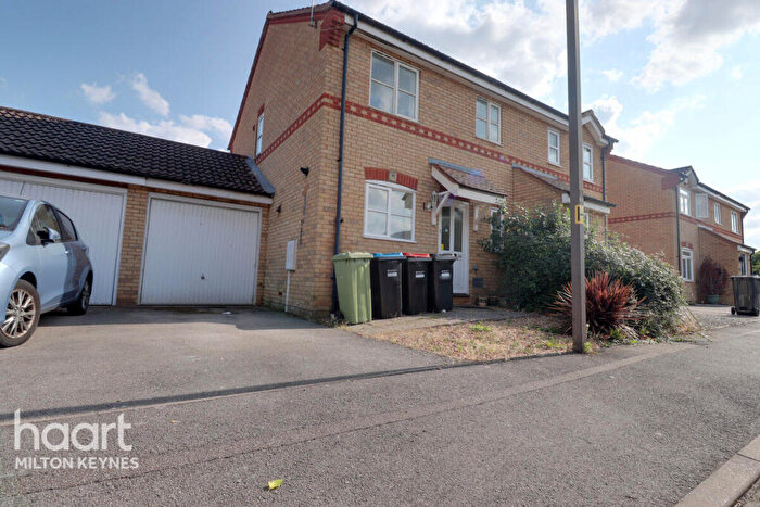 3 Bedroom Semi-Detached House To Rent In Wymondham, Monkston, MK10
