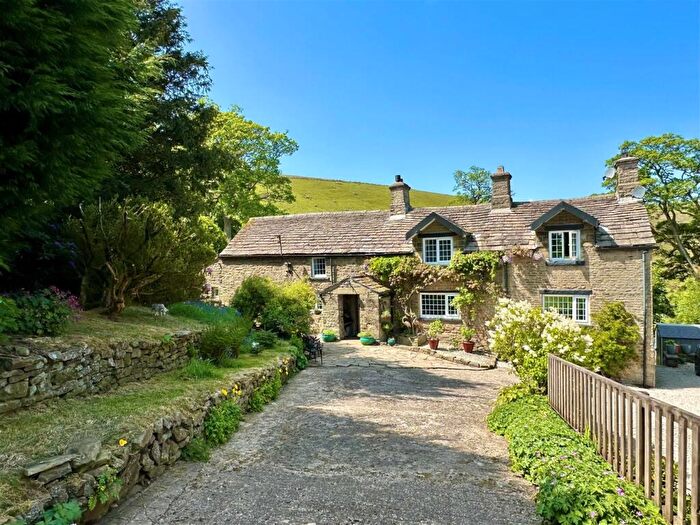 4 Bedroom House For Sale In Lyme Handley, Whaley Bridge, High Peak, SK23