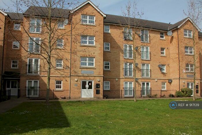 2 Bedroom Flat To Rent In Wilson Court, London, SE28