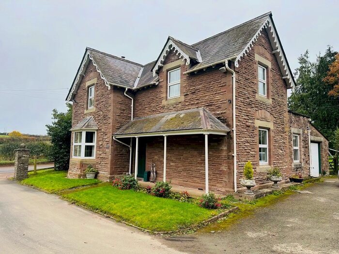 3 Bedroom Detached House To Rent In Llandinabo, Hereford, HR2
