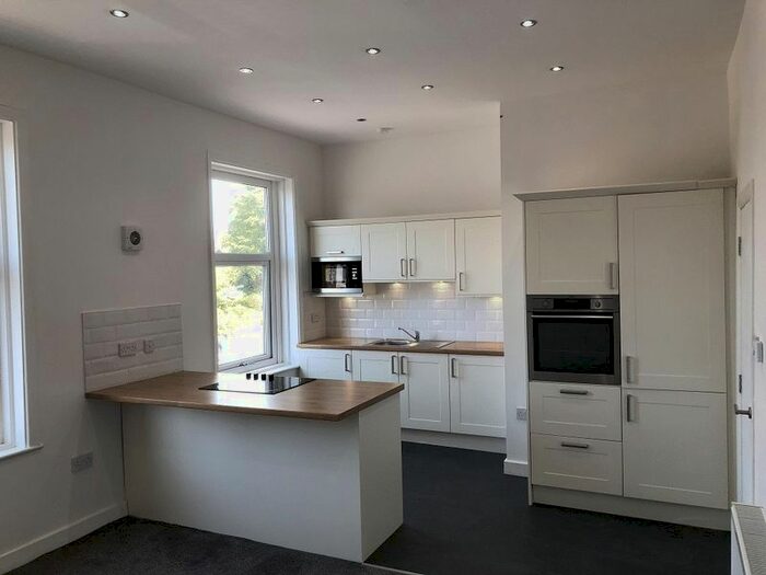 2 Bedroom Flat To Rent In Liverpool Road, Penwortham, Preston. PR1