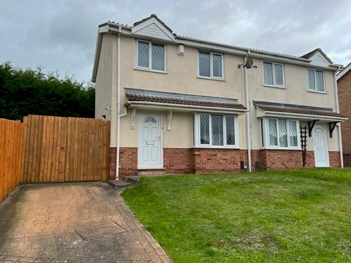 2 Bedroom House To Rent In Danebridge Crescent, Oakwood, DE21