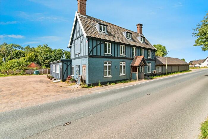 4 Bedroom Detached House For Sale In The Street, Flixton, Bungay, Suffolk, NR35