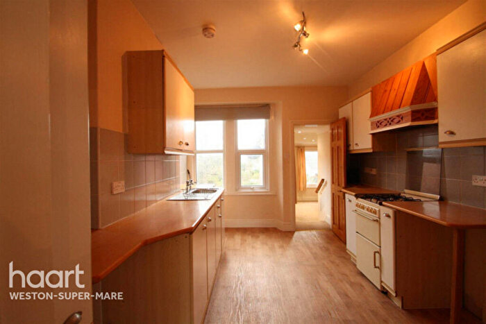 1 Bedroom Flat To Rent In Milton Road, Weston Super Mare, BS23