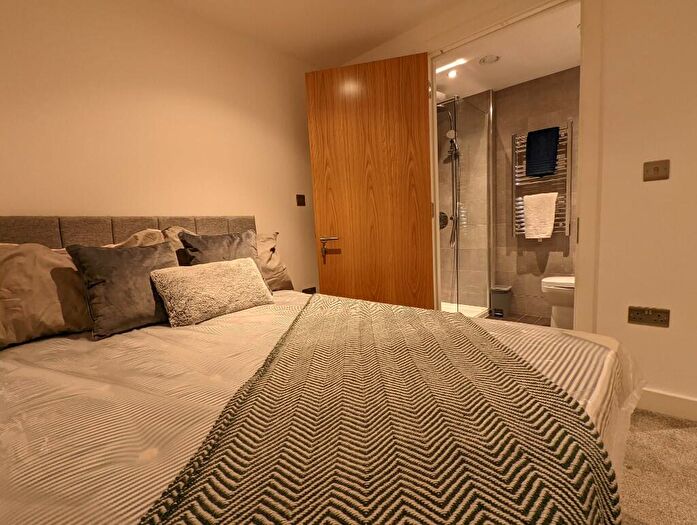 2 Bedroom Apartment To Rent In Earl Street, Sheffield, S1