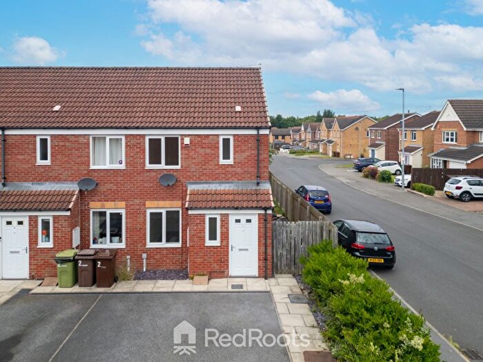 2 Bedroom End Of Terrace House To Rent In Clover Mews, South Kirkby, Pontefract, West Yorkshire, WF9