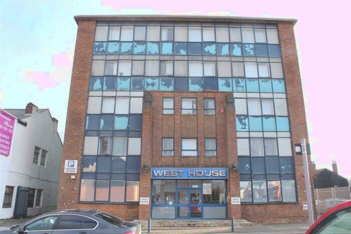 1 Bedroom Flat To Rent In Lombard Street West, West Bromwich, B70