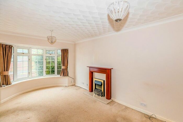 3 Bedroom Semi-Detached House To Rent In Bridefield Crescent, Cowplain, Waterlooville, Hampshire, PO8