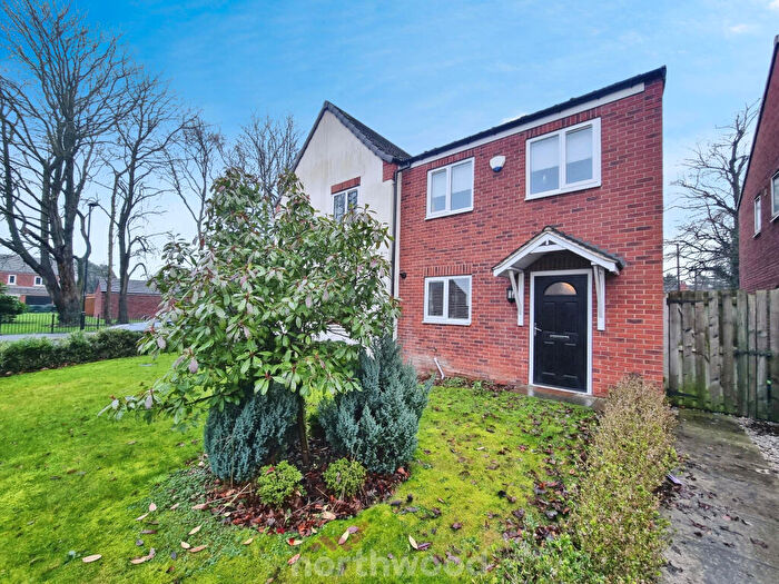 3 Bedroom Semi Detached House For Sale In Fulwood Drive, Balby, Doncaster, DN4