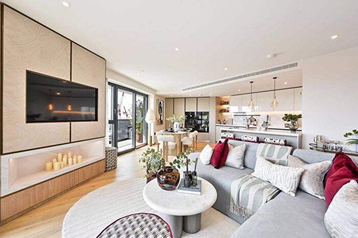 2 Bedroom Flat For Sale In White City Living, White City, W12