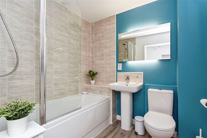 2 Bedroom Semi-Detached House For Sale In Siskin Road, Cottam, Preston, Lancashire, PR4