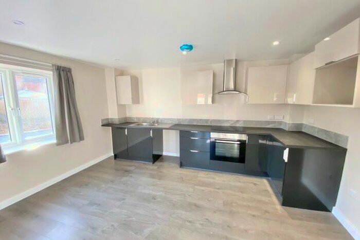 2 Bedroom Flat To Rent In Block C Danelaw Court, Hinckley, LE10