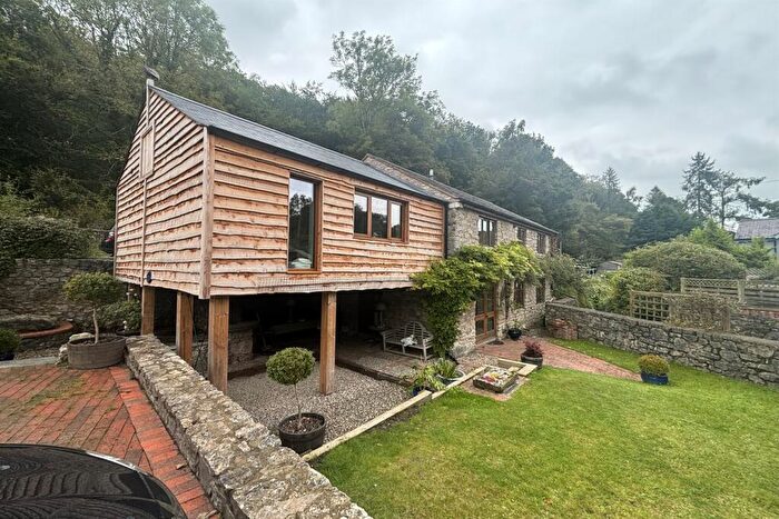 1 Bedroom Flat To Rent In Lower Flat, Felin Newydd, Hendre, CH7