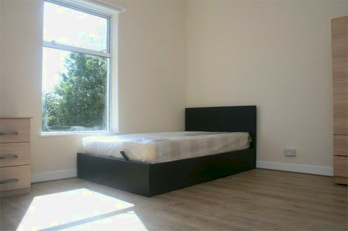 5 Bedroom End Of Terrace House To Rent In Berry Street, Coventry, CV1
