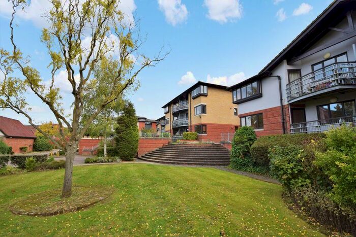 2 Bedroom Flat To Rent In Station Street, Saffron Walden, CB11