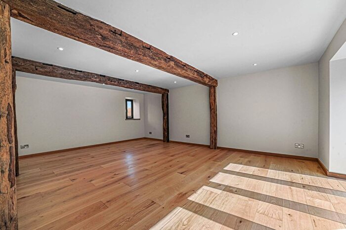 2 Bedroom Barn Conversion For Sale In Bealings Road, Martlesham, IP12