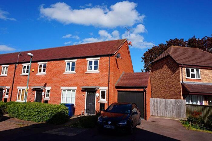 4 Bedroom Semi-Detached House To Rent In Marlstone Drive, Gloucester, GL3