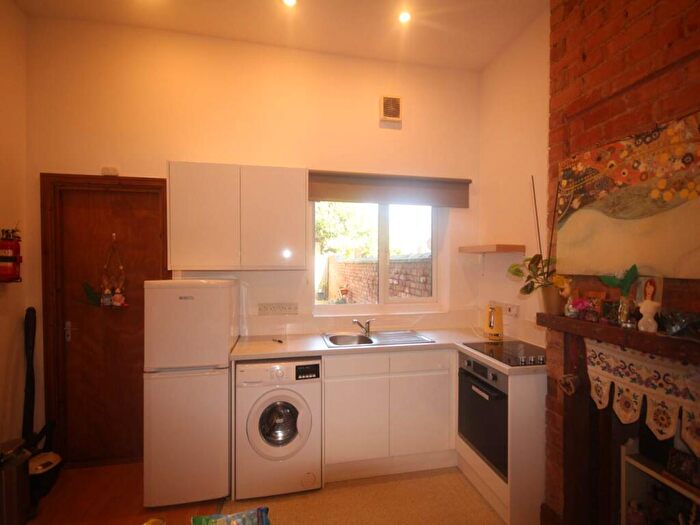 1 Bedroom Apartment To Rent In Radbourne St, Derby, DE22