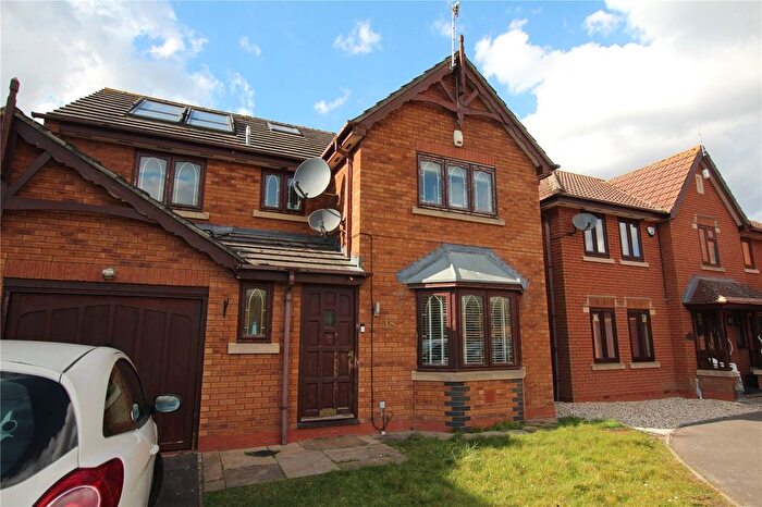 4 Bedroom Detached House To Rent In Sword Gardens, Rushey Platt, Swindon, Wiltshire, SN5