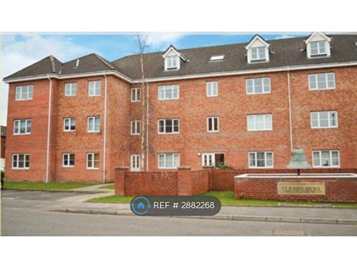 2 Bedroom Flat To Rent In Tullis Gardens, Glasgow, G40