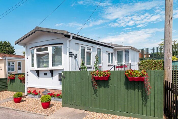 2 Bedroom Property For Sale In Berkeley Close, Mountsorrel, Loughborough, LE12